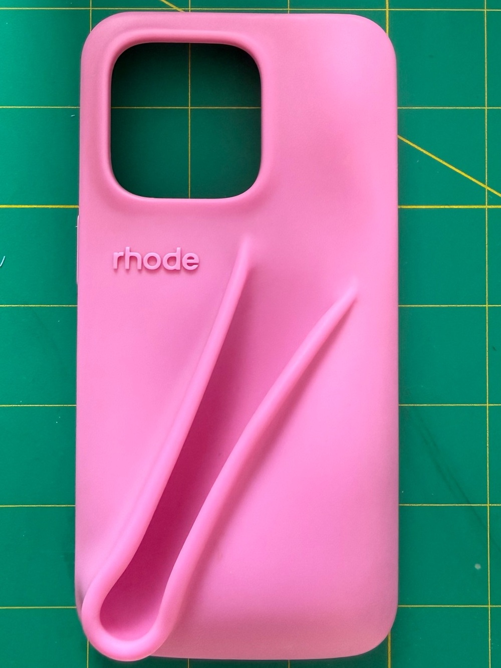 RHODE Pink Silicone Phone Case Limited Color iPhone 13Pro